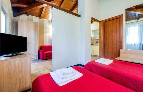 336 - Residence Montebello Monolocale D, Relax nel verde con Piscina - Foto 16