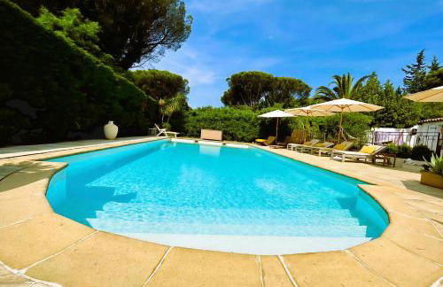 Villa provençale, Golfe Saint Tropez, Climatisée 12 pers, 4 suites, Piscine chauffée, Hammam, Spa, Billard, Pétanque, Wifi professionnel haut débit - Foto 9
