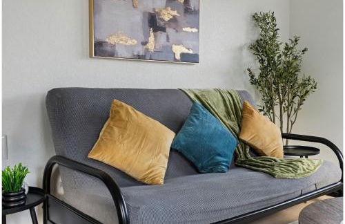 Peaceful Stays with Easy Access to Downtown - Foto 3