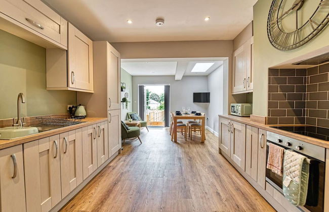 Host Stay Gillam House - Photo 8