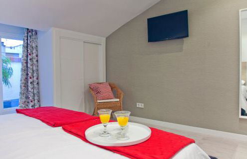 Feelathome Madrid Suites Apartments - Photo 38
