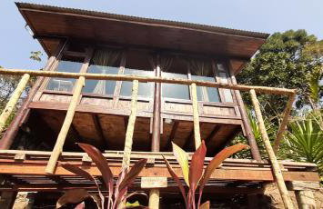 Chalé Pakere Bellavista - visão magnífica do vale e montanhas a mais de mil metros de altitude, wi-fi, sauna, piscina e água de nascente - locação do chalé sem prestação de serviços - Foto 9