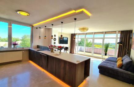 Deluxe Appartment mit Marmorböden und Gold-Design El Dorado - Foto 1