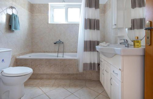 Iconic Villa With Private Pool and sea View - Foto 5