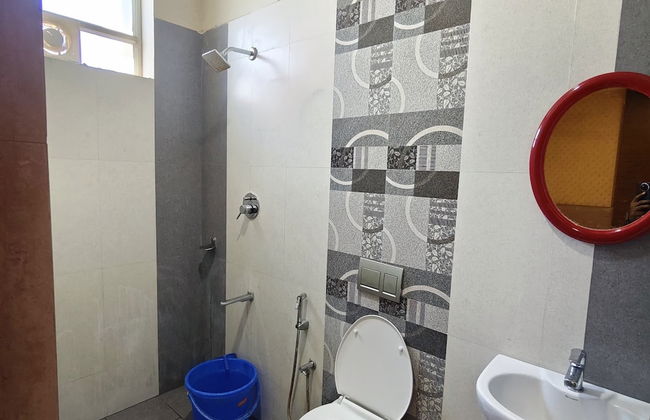 Smart Home Service Apart by Stayz Royale - Photo 18