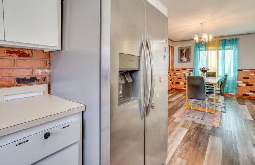 2 Mi to Dtwn St Paul Home with Private Deck and Yard! - Foto 7