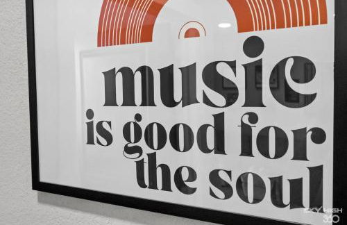 Cozy Luxury Apt, Gym, King Bds, Comfy Sectional - Foto 22