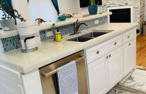 A Regal Retreat- Exclusive Parking, Prime Location - Foto 6