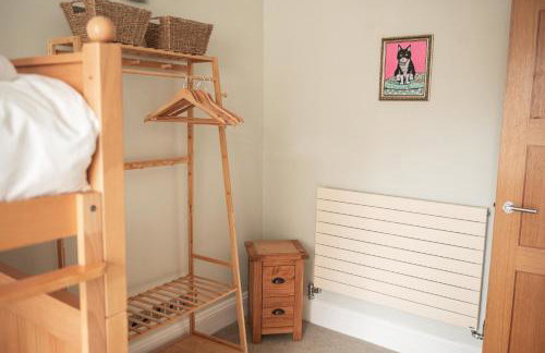 5 Bed Luxury Townhouse with Hot Tub, Rooftop Terrace, Perfect for Groups, Near Cruise Terminal - Foto 46