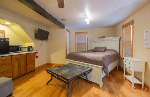 Stay In Ohiopyle in town by the GAP trail, hot tub - Foto 12