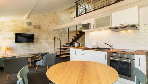 Saint Eloi - duplex centre historique de VILLENEUVE LES AVIGNON - Foto 2