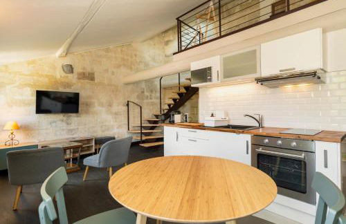 Saint Eloi - duplex centre historique de VILLENEUVE LES AVIGNON - Foto 2