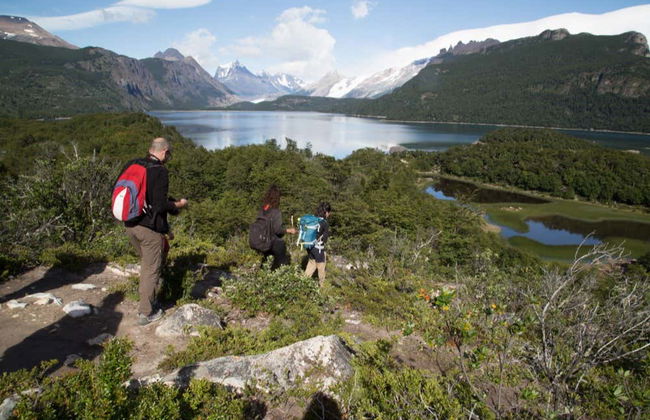 Trek au lac Frías + Balade en bateau à moteur dans les glaciers - Photo 3