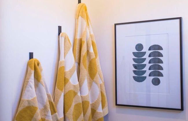 The Zephyr Tiny Container Home 12 min to Downtown Waco - Foto 17