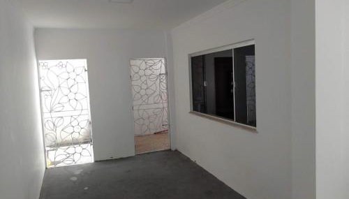 Linda casa com piscina - Foto 2