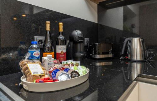 Villa with private Pool and Garden - Foto 28