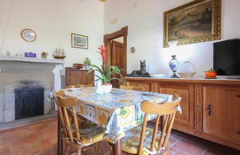 Nice Apartment In Serramezzana With Wifi - Photo 12