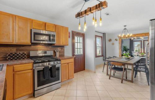 Renovated 6BR 2BA AC home and Game Room - Foto 44