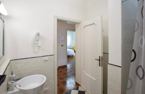 3 Bedroom Gorgeous Home In Pistoia - Foto 33