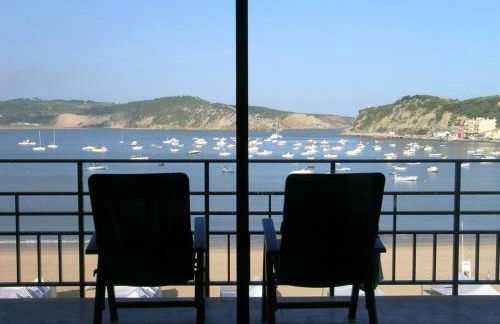 Apartamento em frente à Praia - Foto 1