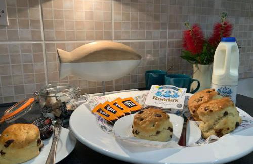 Gwel Lowarth Central Penzance - lovely one bedroom apartment. - Photo 12