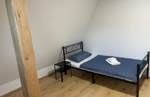 Moderne Ferienwohnung in Gelsenkirchen-Schalke für 1 bis 7 Personen mit Terrasse, ideal für Gruppen & Stadionbesuche - Foto 31