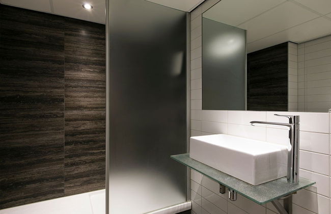 Leonardo Eden Hotel Amsterdam City Center - Photo 58