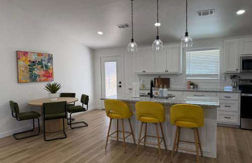 Game Night Getaway - 3BR Near WinStar - Foto 6