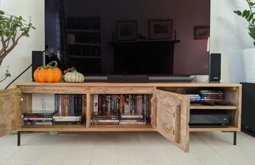 Central Hawick spacious stylish flat with log burner - Foto 15