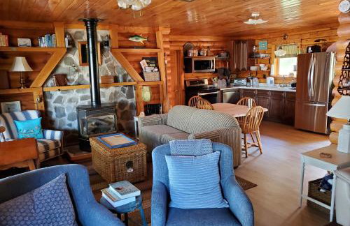 Seneca Lake Log Cabin - Foto 16