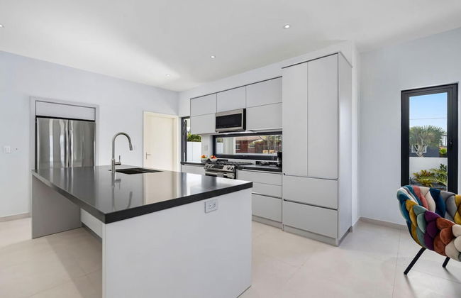 Brand New Modern Villa w 3BR 2 5BA Privatepool - Foto 7