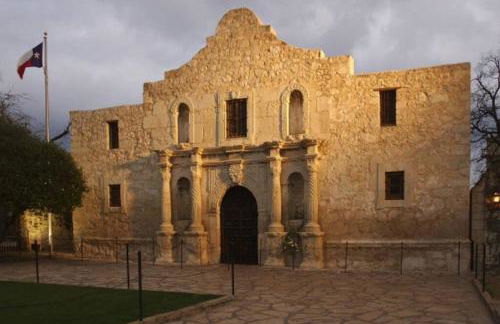 The Alamo Riverwalk Pearl Modern 4 Bedroom Home - Foto 24