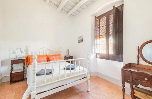 Can Rovira - Stunning Neoclassical Mansion, Just 20 min drive from Barcelona City Center, Ideal for groups and families - Foto 45