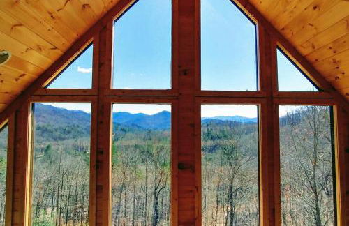 Peace of Heaven, Modern Chic Cabin, Majestic Mountain Views, Hot Tub, Fire Pit, Outdoor Games, Close to Town - Foto 22