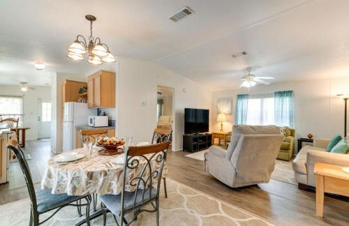 Weeki Wachee Home with Fire Pit 13 Mi to Ocean! - Foto 6