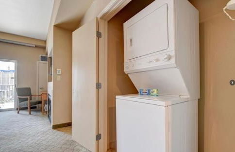 Condo at Platinum Hotel Strip View - Foto 12