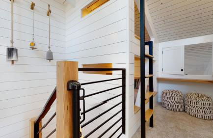 Seasons Four 152 - Photo 40