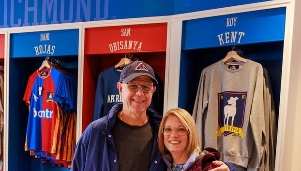 Ted Lasso Black Cab Tour - Photo 3, A visit to the Ted Lasso shop