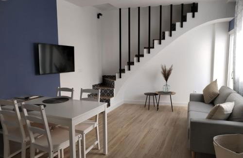 CD-Dúplex, elegante dúplex, céntrico, terraza espectacular, barrio tranquilo - Photo 20