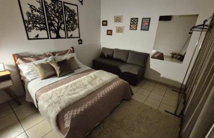 Suite climatizada, ao lado da praca principal - Foto 10