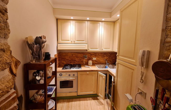 La Terrazza, Historic Tuscan Stone Residence With Garden and Terrace in Cetona - Photo 8