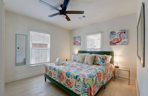 Flamingos on 45th Main - 3 King beds - Great vibe! - Foto 16