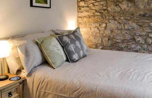 Miller Cottage - Photo 8