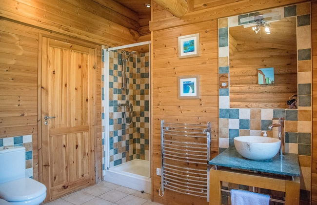 Willow Lodge With Hot Tub, Kingfishers - Foto 12