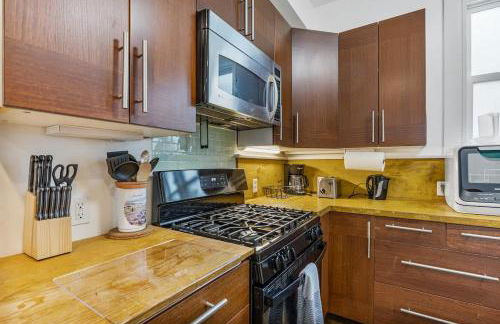 #Urban Elegance 3BR With Parking Near UC BART & Downtown - Photo 40