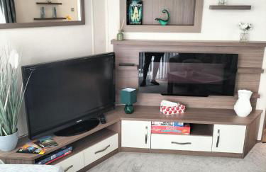 3 bedroom caravan, Rhyl, Edi Rita, Robin Hood, Pet Friendly - Photo 6