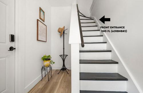 NYC Access 4BR Duplex Sleeps 10, Free Parking - Foto 13