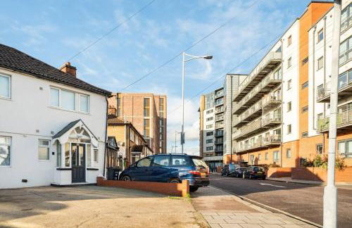 MOYDOM Cosy Apt sleeps 4 with self breakfast & carpark - Foto 30