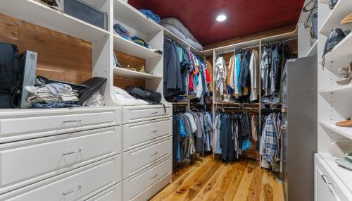 2 Bed Apartment Sleeps 4 with Free Parking - Foto 3, wardrobe