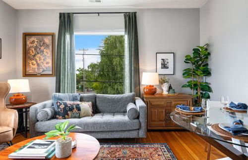 King Bed, Near DT and Best Restaurants, Pets OK! - Foto 47